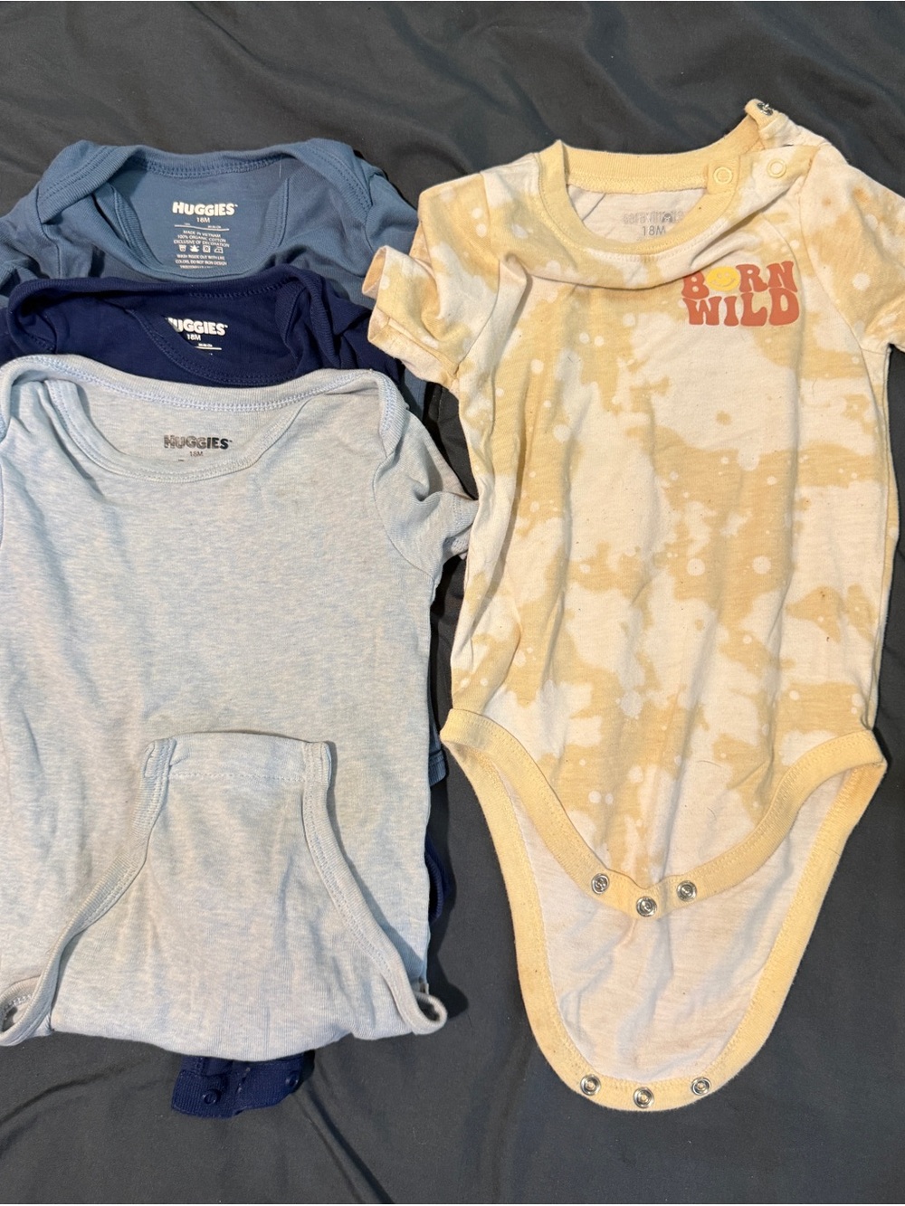 4 peices Gerber Baby One-Piece Bodysuit Set - Yellow Tie-Dye & Light Blue Shades